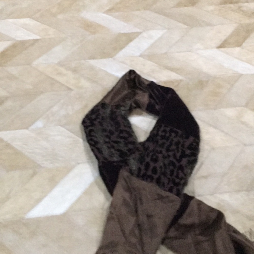 Multicolored scarf - Picture 2 of 3